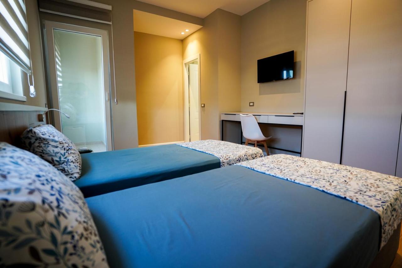 Klei'S Daily Apartment Tiranë Ngoại thất bức ảnh